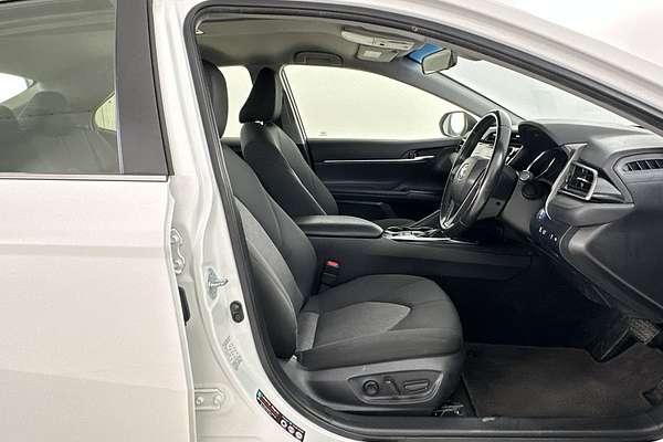 2020 Toyota Camry Ascent Sport AXVH71R