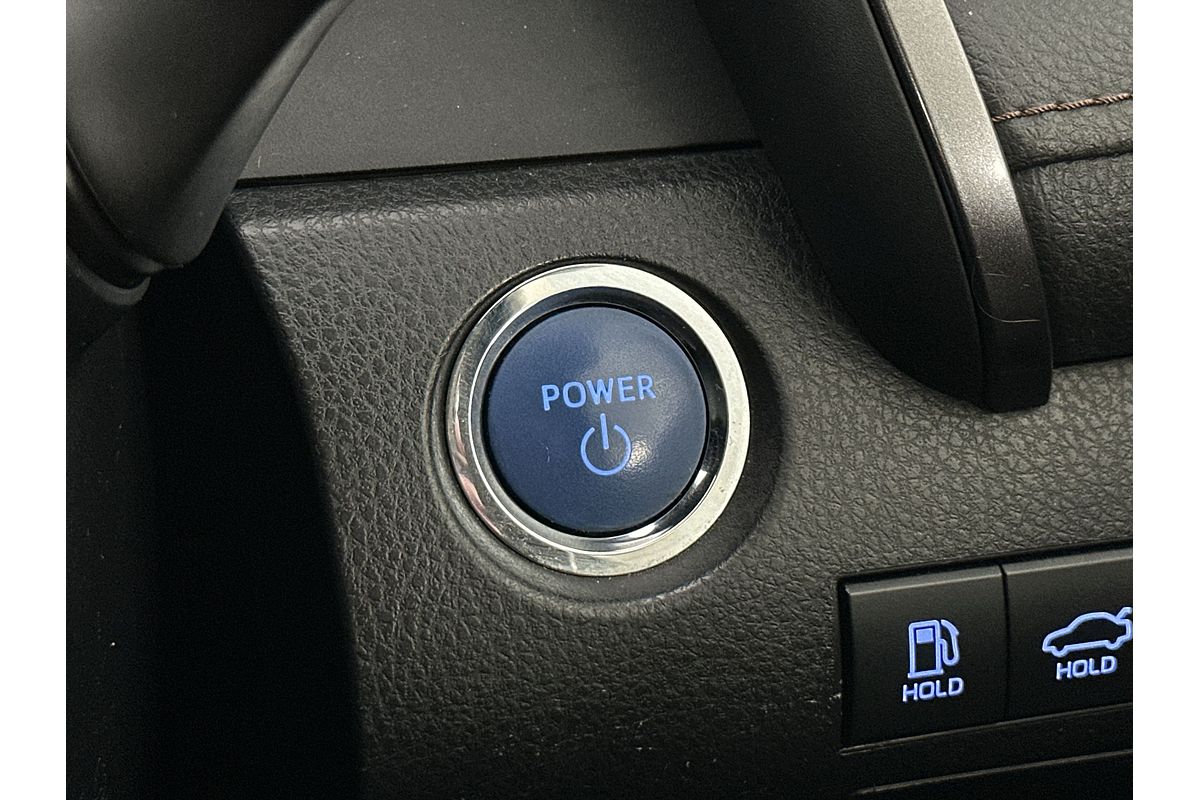 2020 Toyota Camry Ascent Sport AXVH71R
