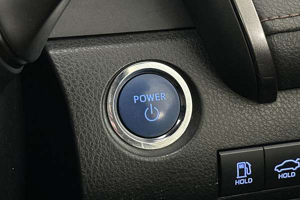 2020 Toyota Camry Ascent Sport AXVH71R