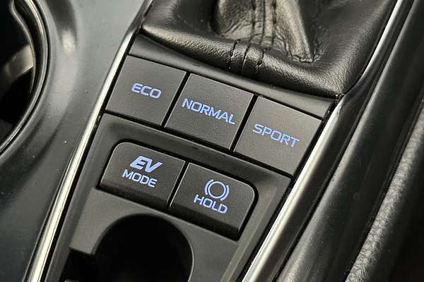 2020 Toyota Camry Ascent Sport AXVH71R