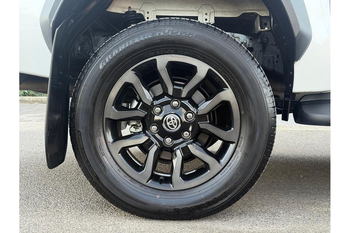 2024 Toyota Hilux Rogue 48V GUN126R 4X4