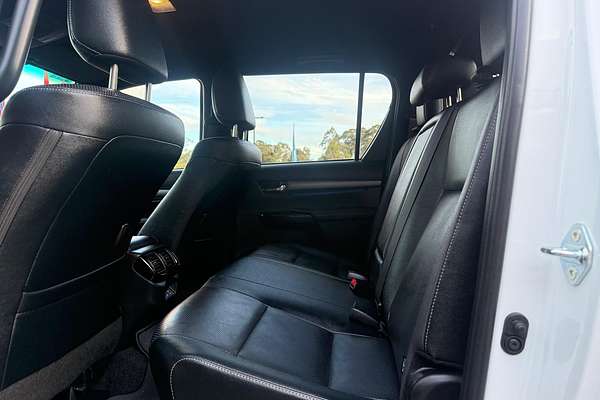 2024 Toyota Hilux Rogue 48V GUN126R 4X4