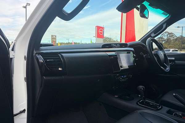 2024 Toyota Hilux Rogue 48V GUN126R 4X4