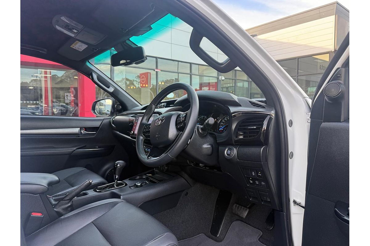 2024 Toyota Hilux Rogue 48V GUN126R 4X4