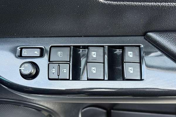2024 Toyota Hilux Rogue 48V GUN126R 4X4