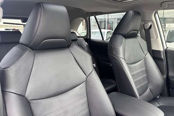 2024 Toyota RAV4 Cruiser AXAH54R