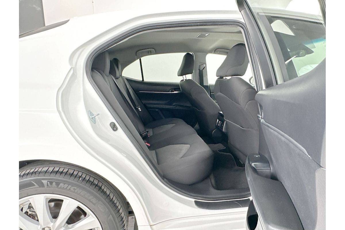 2019 Toyota Camry Ascent ASV70R
