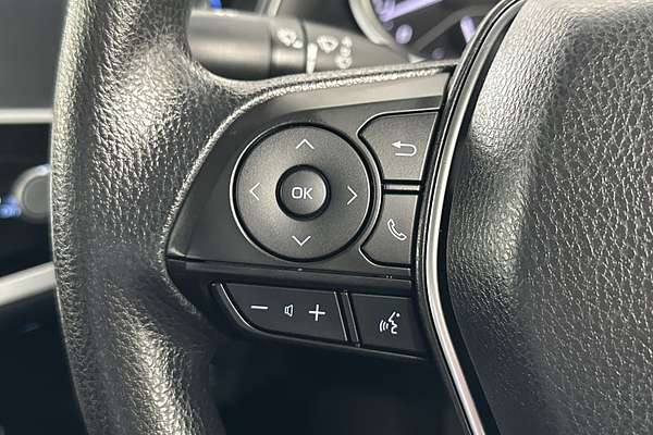2019 Toyota Camry Ascent ASV70R