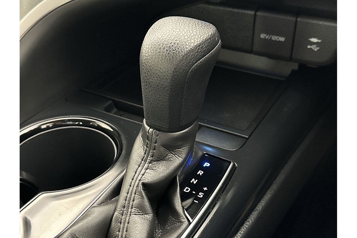 2019 Toyota Camry Ascent ASV70R