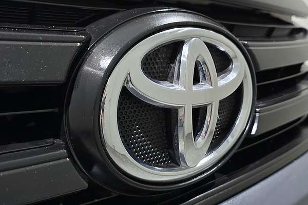 2018 Toyota Hilux Workmate TGN121R Rear Wheel Drive