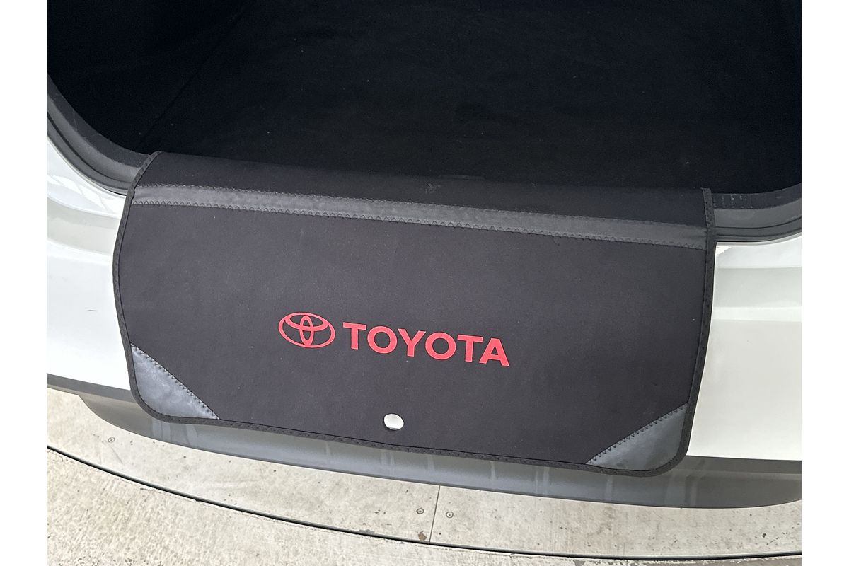 2019 Toyota Camry Ascent ASV70R