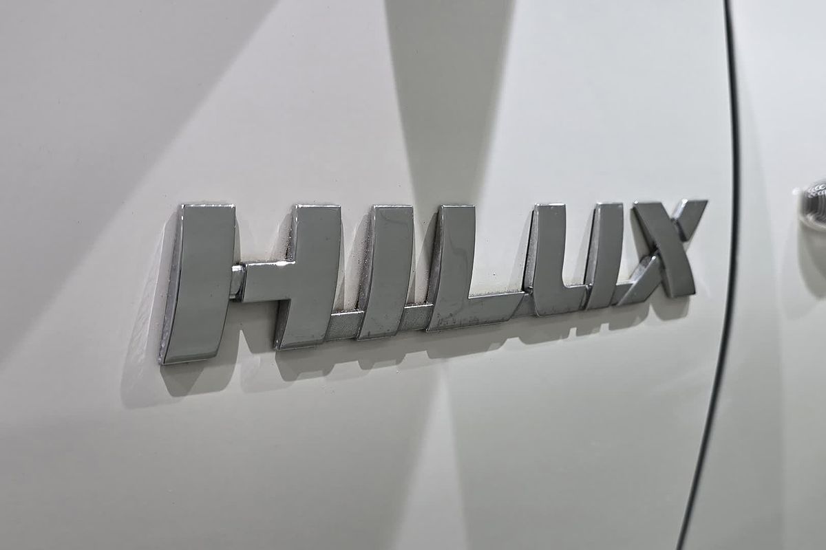 2018 Toyota Hilux Workmate TGN121R Rear Wheel Drive