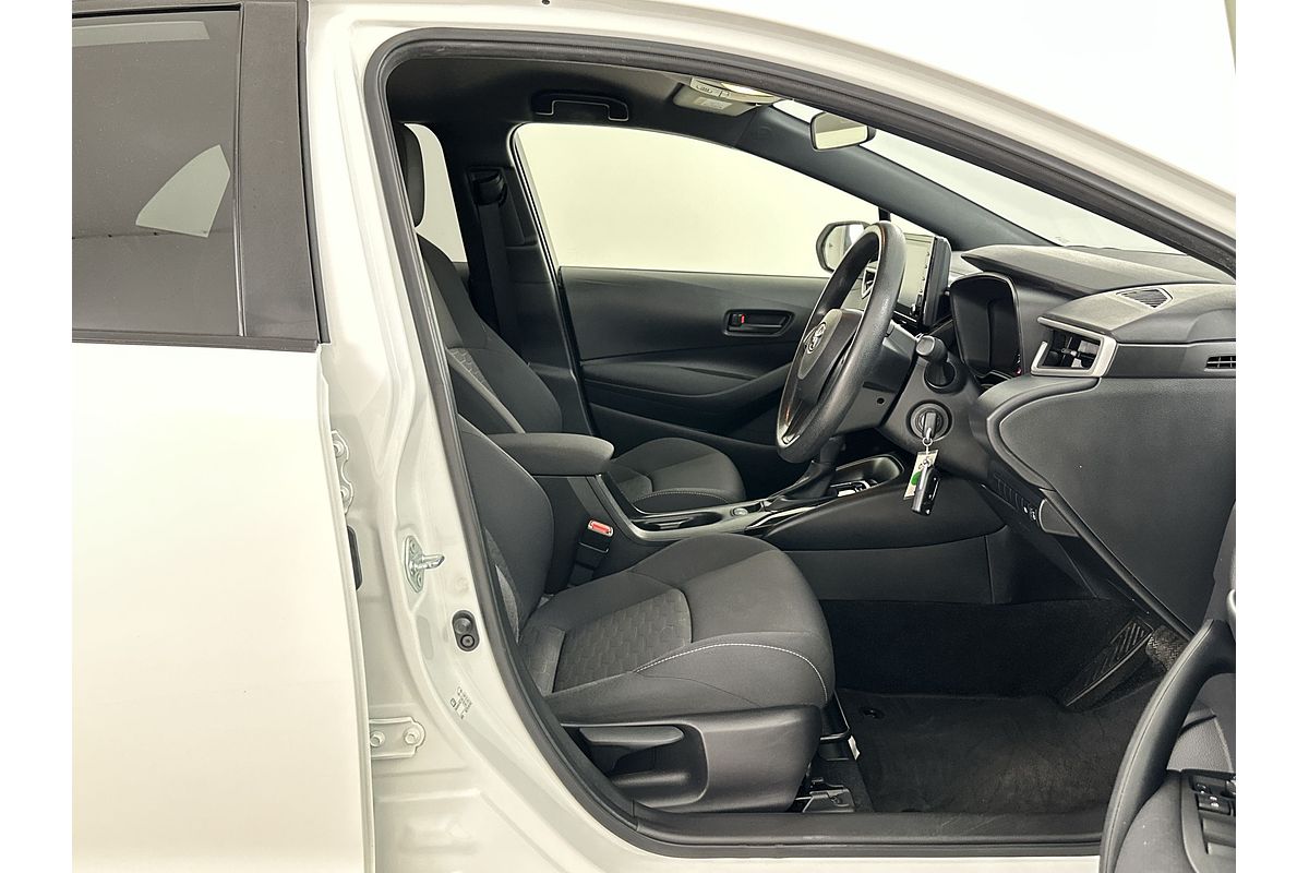 2021 Toyota Corolla Ascent Sport MZEA12R
