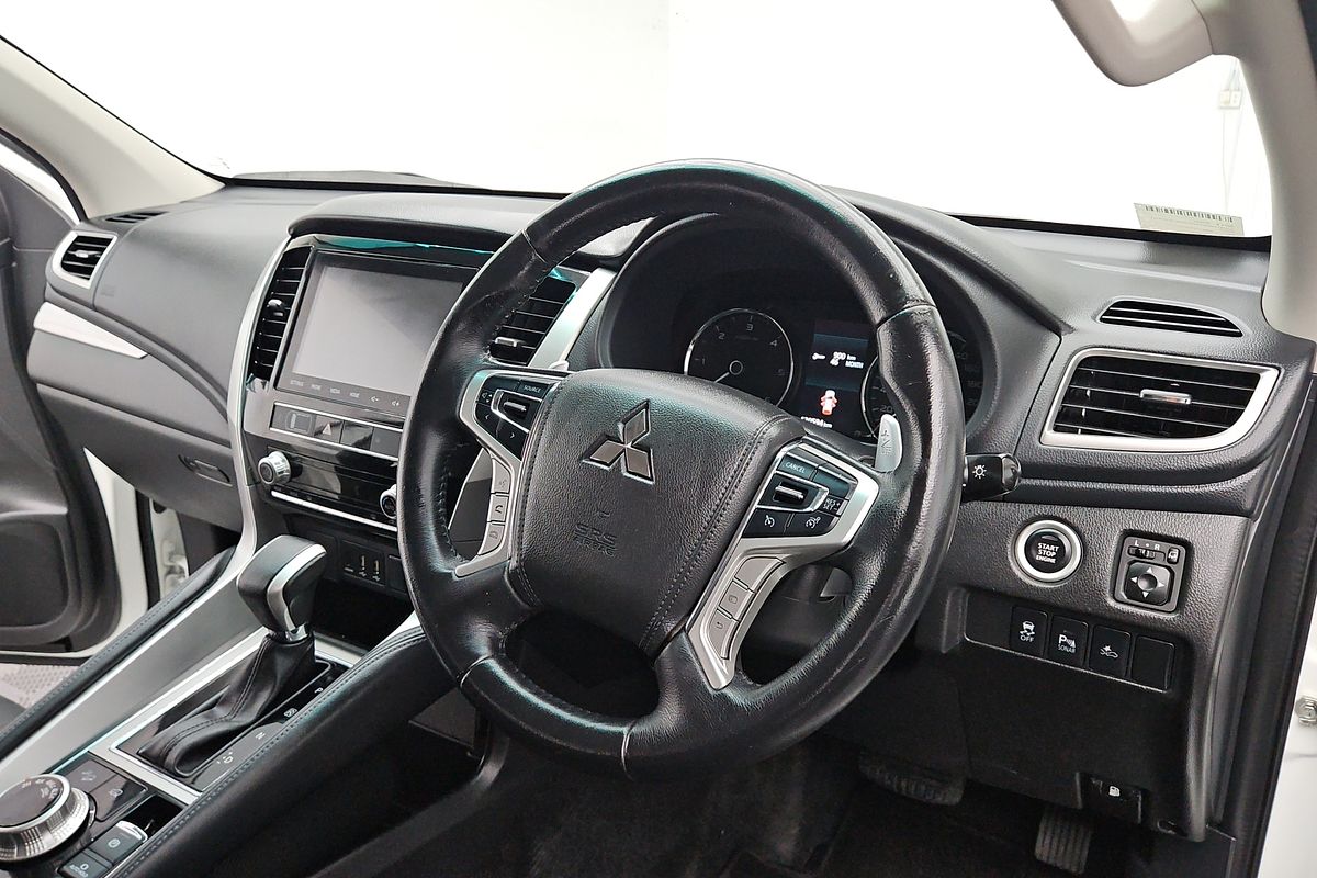 2020 Mitsubishi Pajero Sport GLX QF