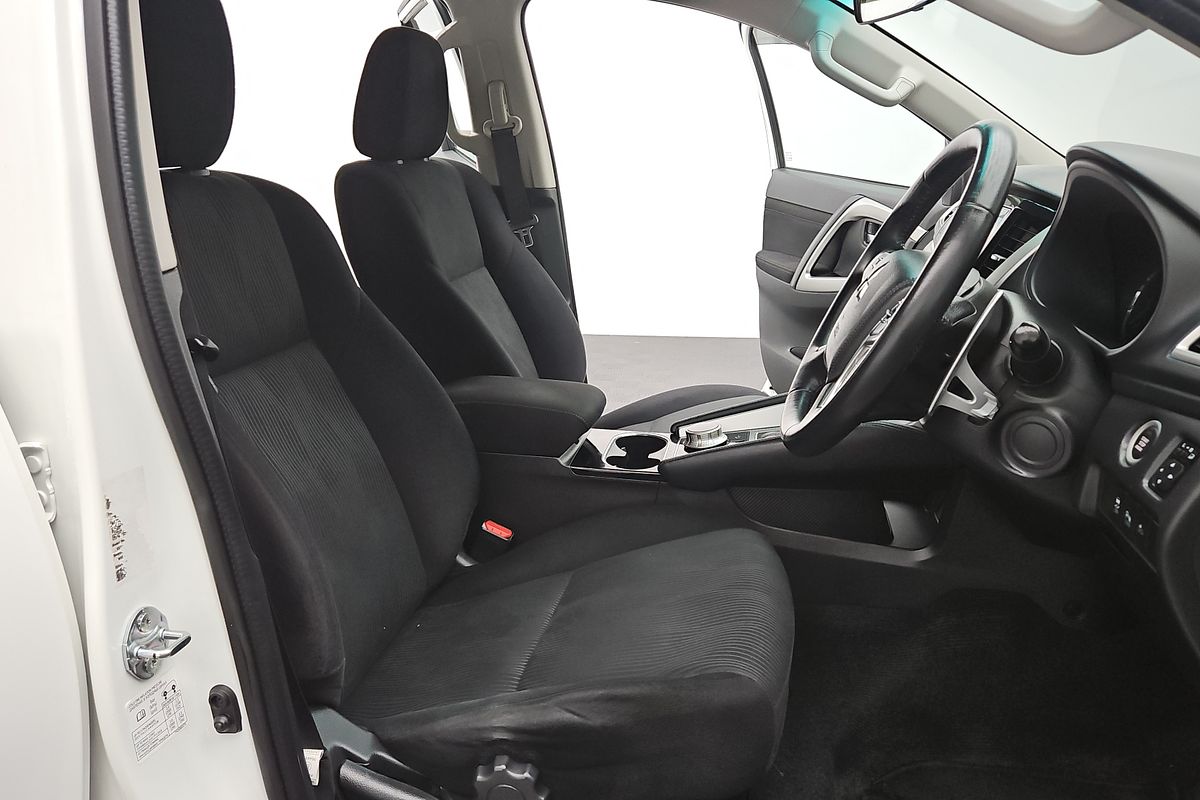 2020 Mitsubishi Pajero Sport GLX QF