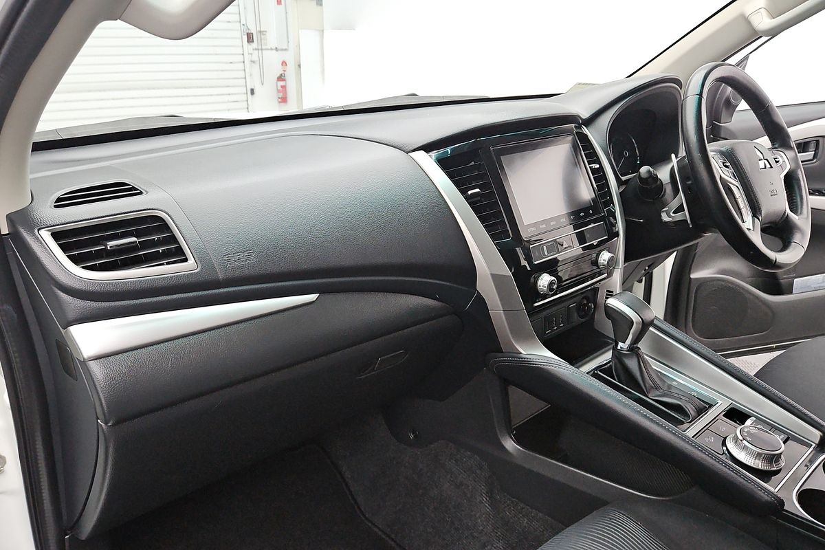 2020 Mitsubishi Pajero Sport GLX QF
