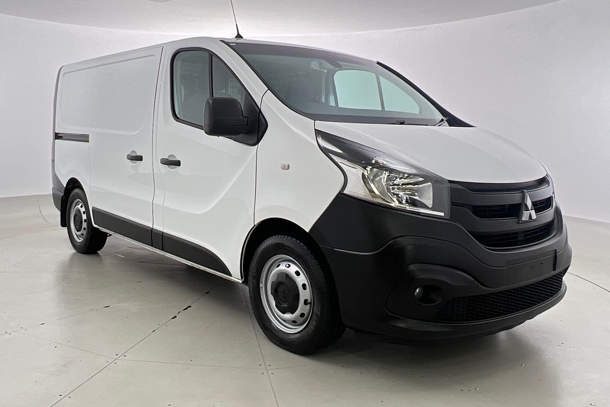 2021 Mitsubishi Express GLX SN SWB