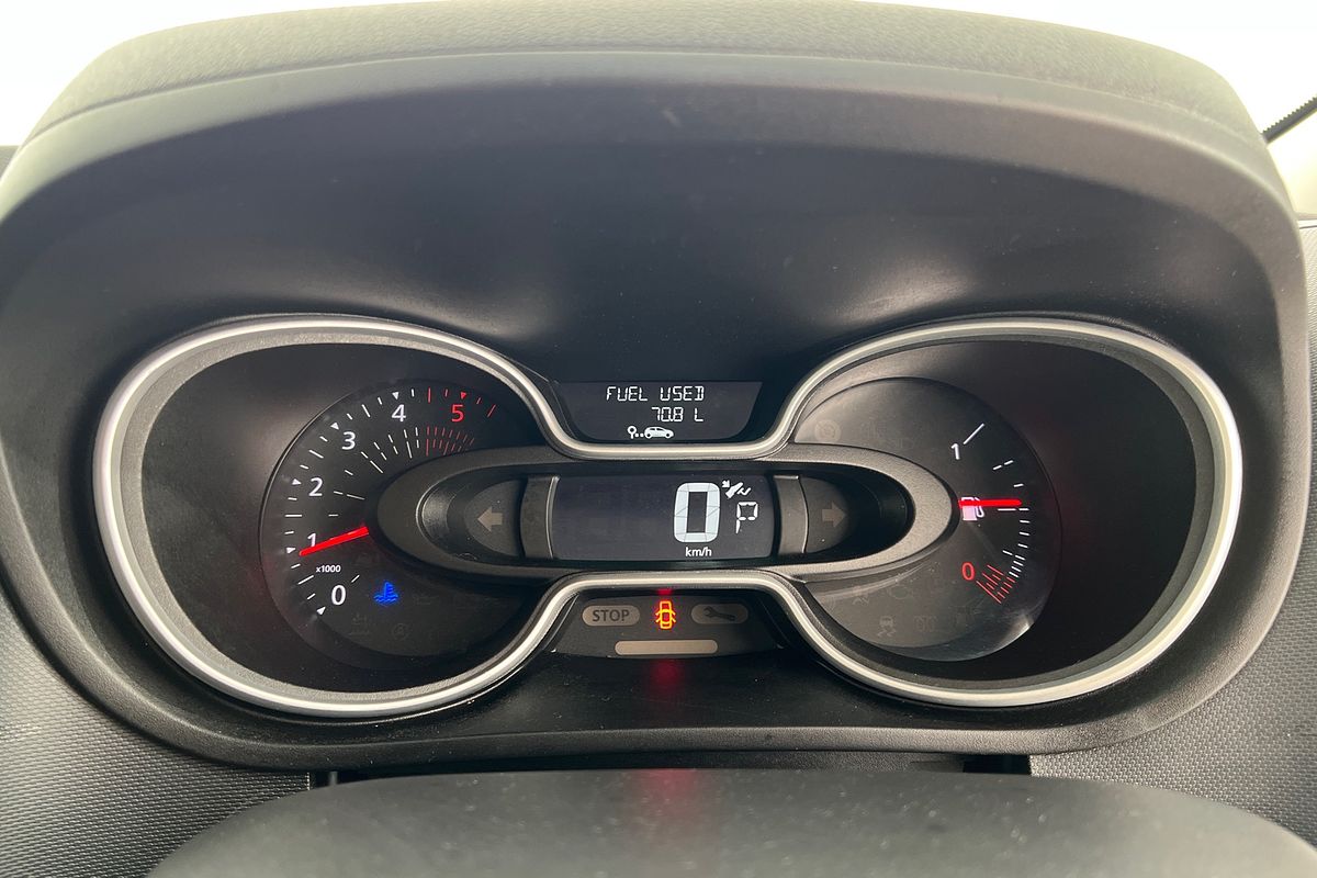 2021 Mitsubishi Express GLX SN SWB