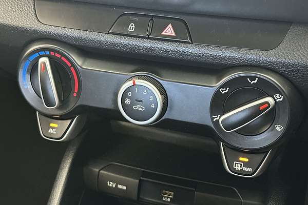 2021 Kia Stonic S YB