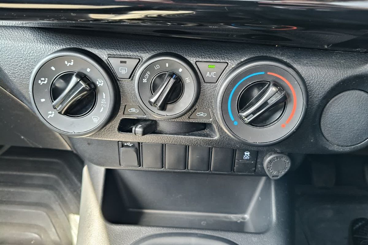 2022 Toyota Hilux Workmate TGN121R Rear Wheel Drive