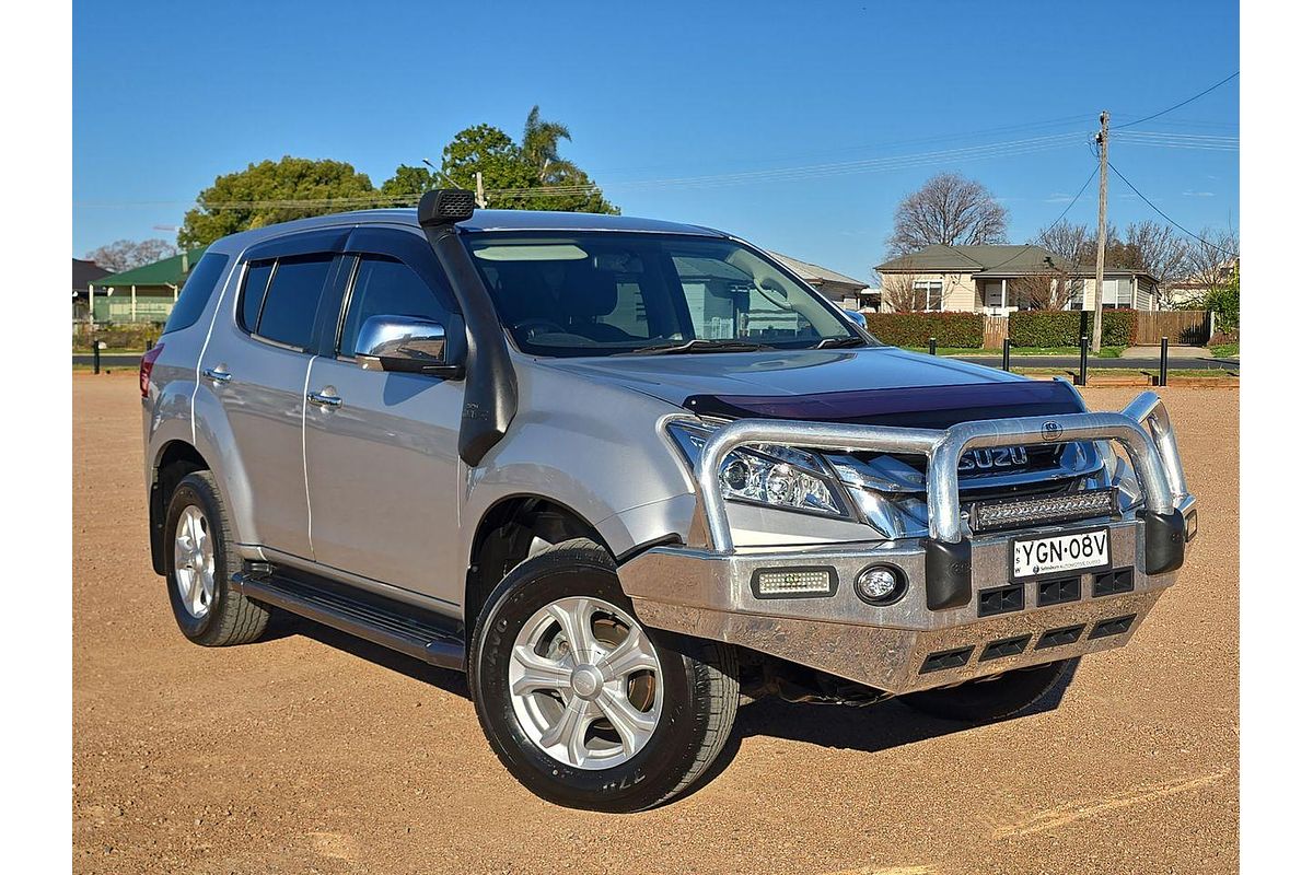 2016 Isuzu MU-X LS-U