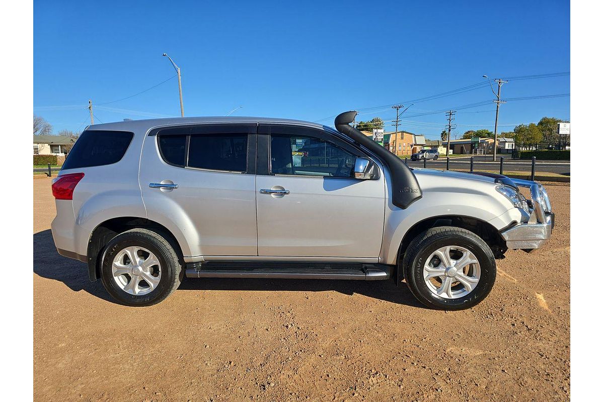2016 Isuzu MU-X LS-U