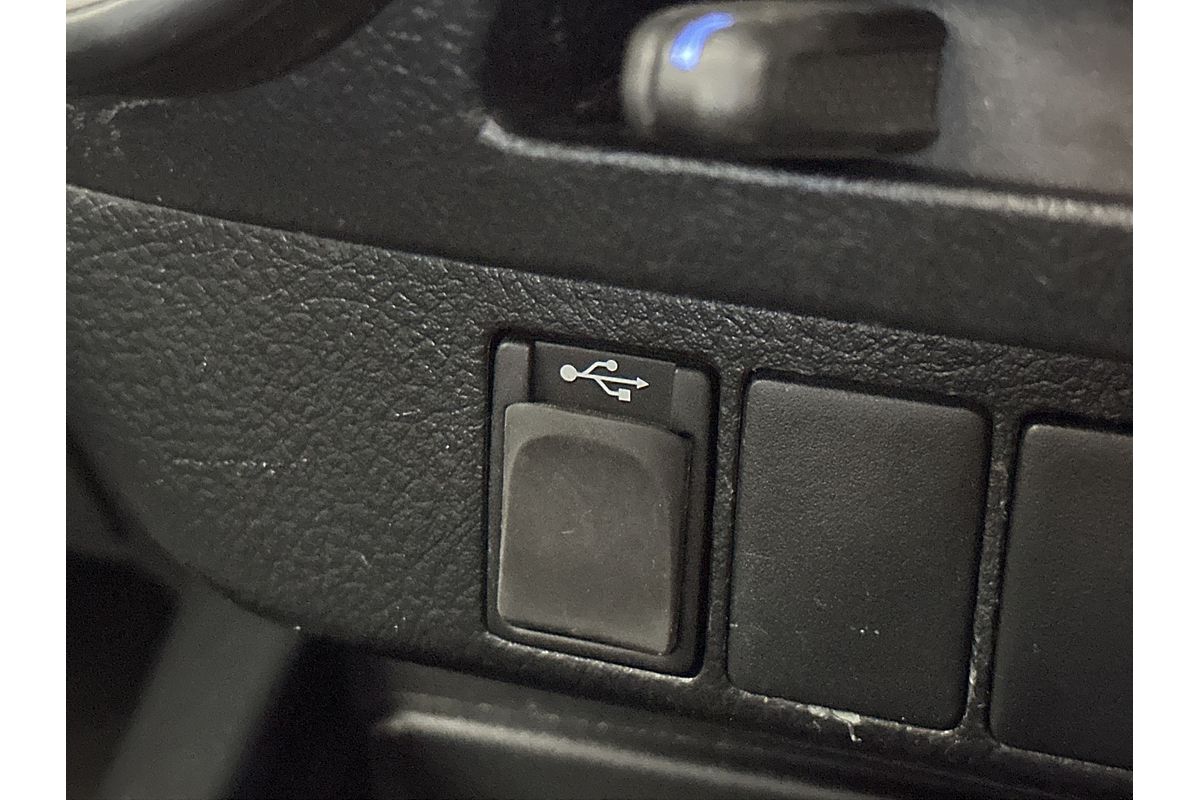 2019 Toyota Hilux Workmate GUN125R 4X4
