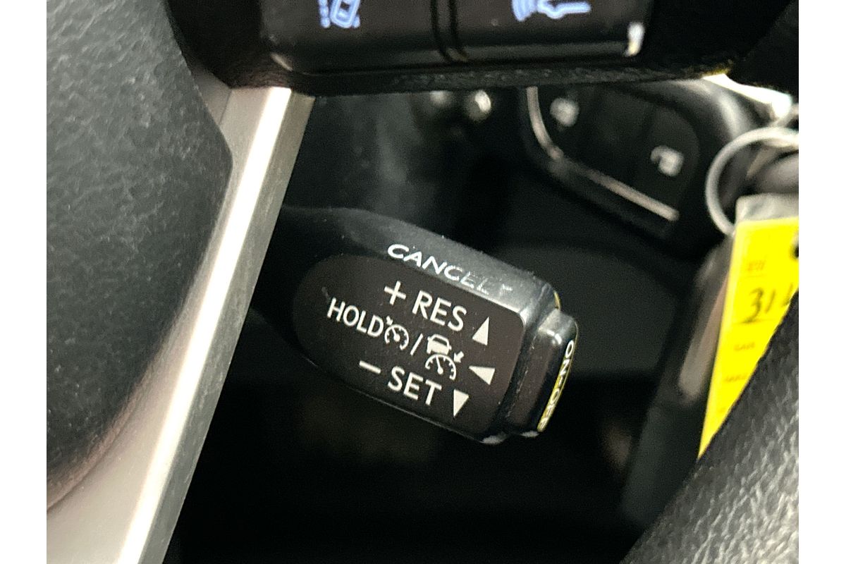 2019 Toyota Hilux Workmate GUN125R 4X4