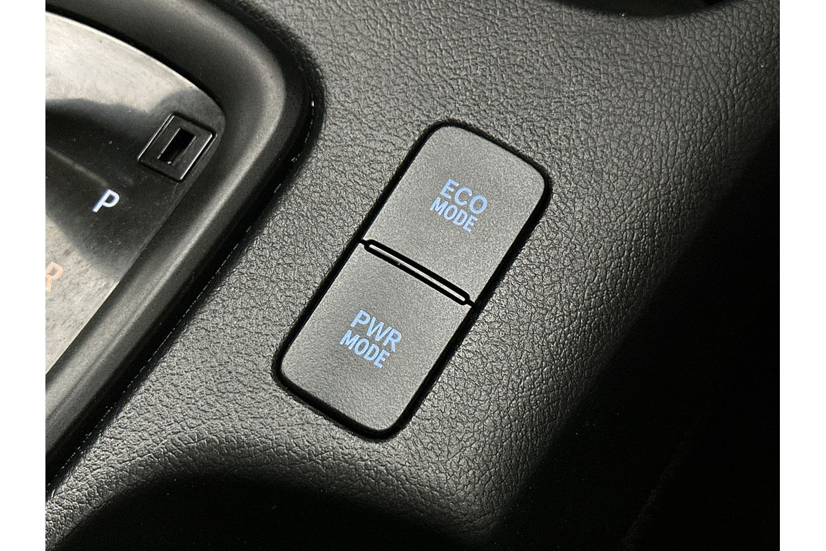 2020 Toyota Hilux SR GUN126R 4X4