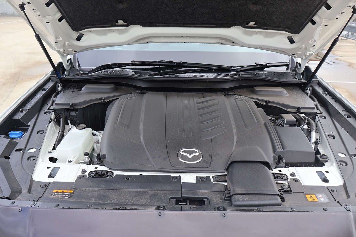 2024 Mazda CX-90 G50e Azami KK