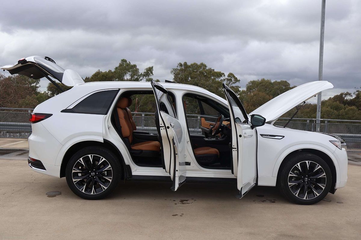 2024 Mazda CX-90 G50e Azami KK