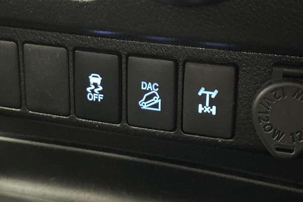 2020 Toyota Hilux SR GUN126R 4X4