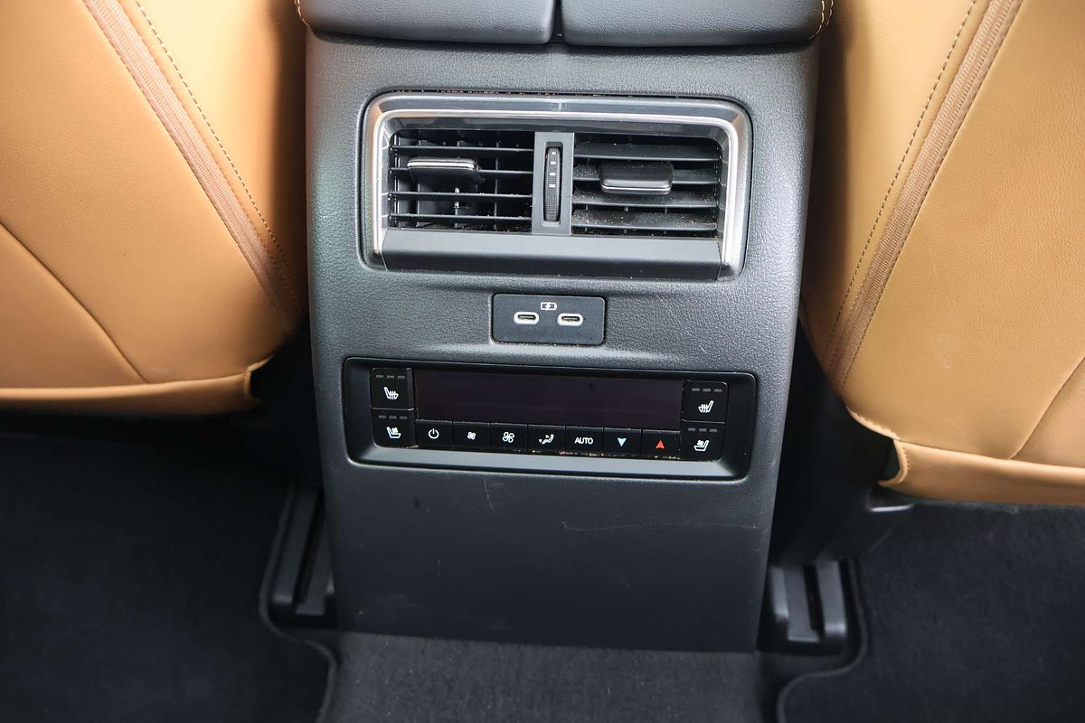 2024 Mazda CX-90 G50e Azami KK