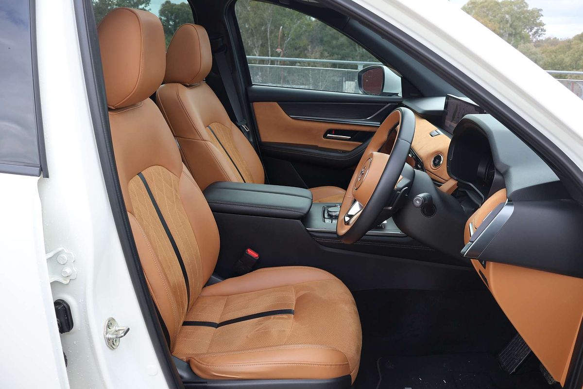 2024 Mazda CX-90 G50e Azami KK