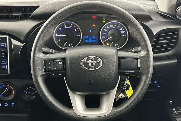 2018 Toyota Hilux SR GUN126R 4X4