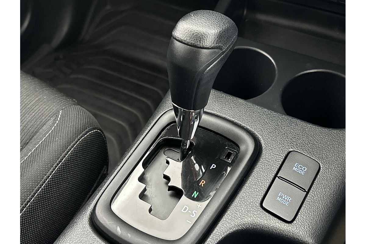 2018 Toyota Hilux SR GUN126R 4X4