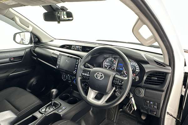 2020 Toyota Hilux SR GUN126R 4X4
