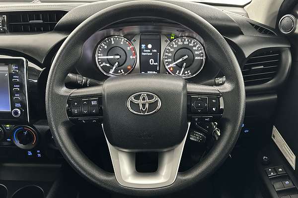 2020 Toyota Hilux SR GUN126R 4X4