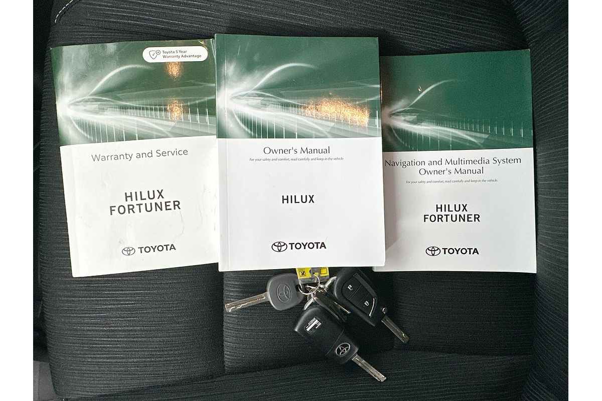 2022 Toyota Hilux SR GUN126R 4X4