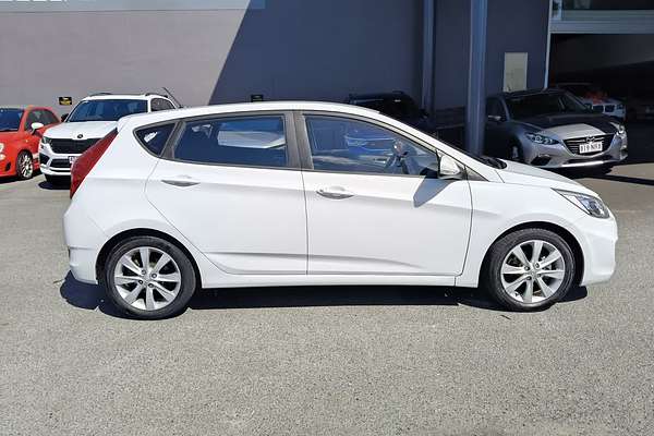 2018 Hyundai Accent Sport RB6