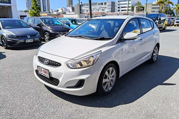 2018 Hyundai Accent Sport RB6