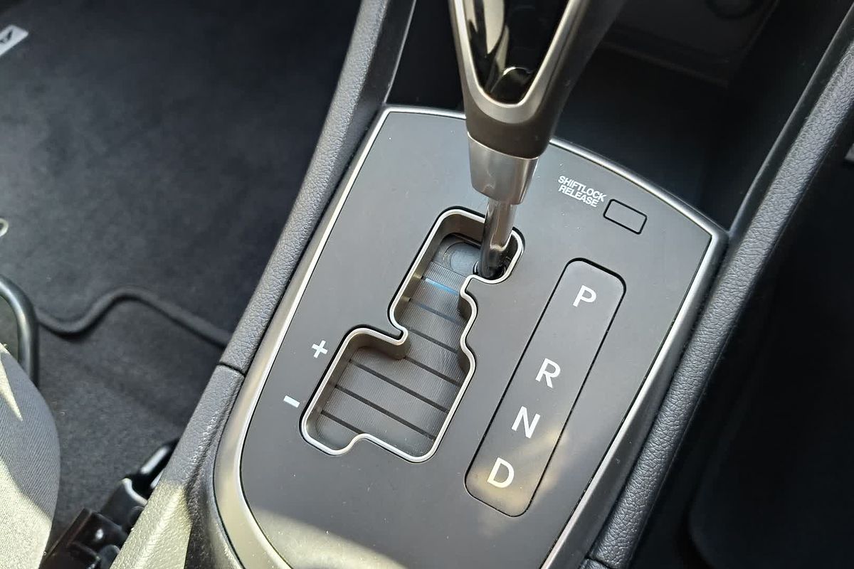 2018 Hyundai Accent Sport RB6