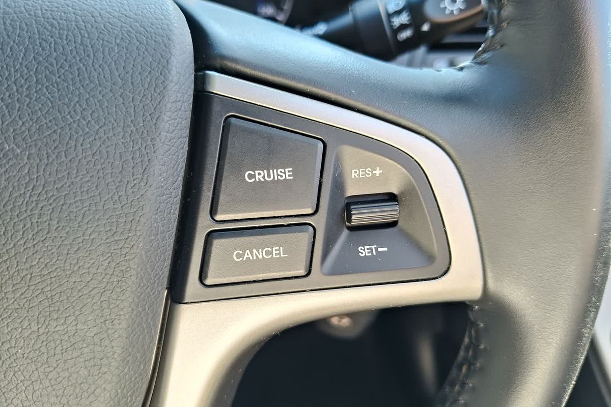 2018 Hyundai Accent Sport RB6