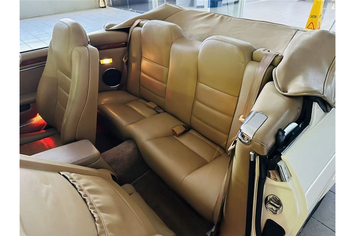 XJS SPORT 4.0L 6Cyl ELECTRONIC F/INJ 4 SP AUTOMATIC 2D CONVERTIBLE 