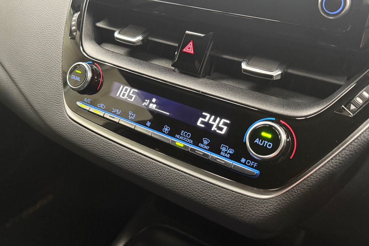 2021 Toyota Corolla Ascent Sport MZEA12R