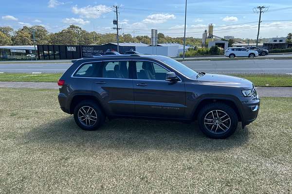2019 Jeep Grand Cherokee Laredo WK