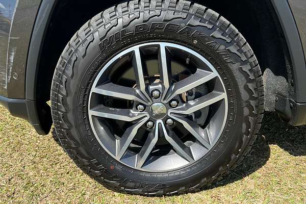 2019 Jeep Grand Cherokee Laredo WK
