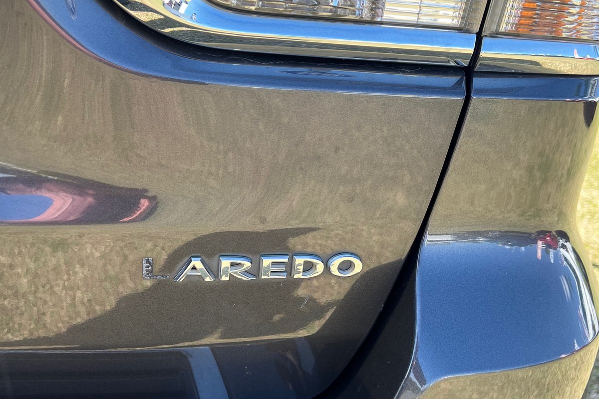 2019 Jeep Grand Cherokee Laredo WK