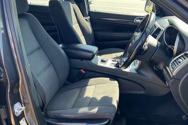 2019 Jeep Grand Cherokee Laredo WK