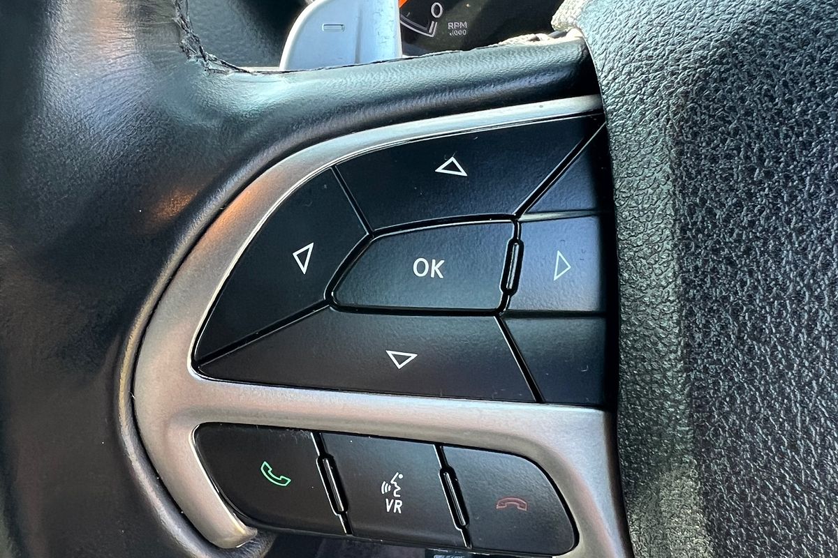 2019 Jeep Grand Cherokee Laredo WK